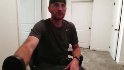 Snapshot of fallout7657 chatting on 10-11-25, 09:02 Daddy online show from 10-11-25, 09:02