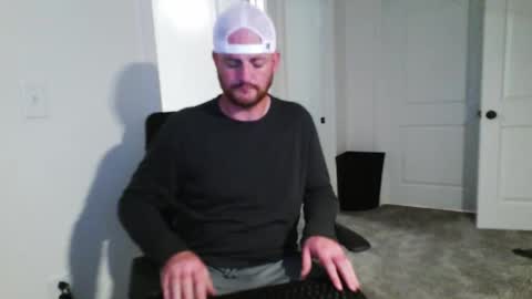 Snapshot of fallout7657 chatting on 10-29-25, 07:10 Daddy online show from 10-29-25, 07:10