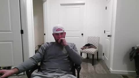 Daddy online show from 11-30-25, 05:55