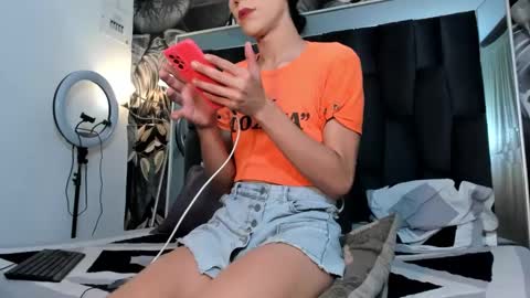 Andrea online show from 12-23-24, 08:36