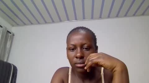 Snapshot of fancy_sly chatting on 11-28-25, 12:35 FANCY online show from 11-28-25, 12:35