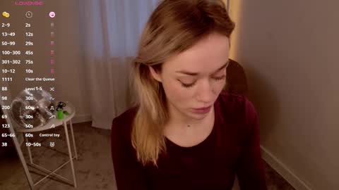 Snapshot of fancyamelia chatting on 10-15-25, 01:00 fancyamelia online show from 10-15-25, 01:00