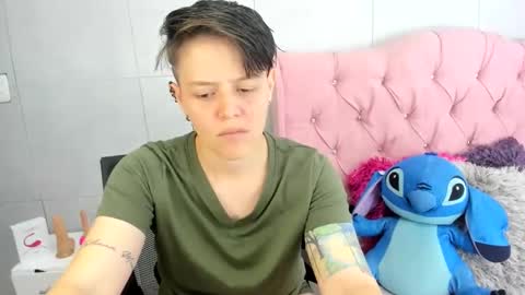 FANNY online show from 11-12-25, 02:34