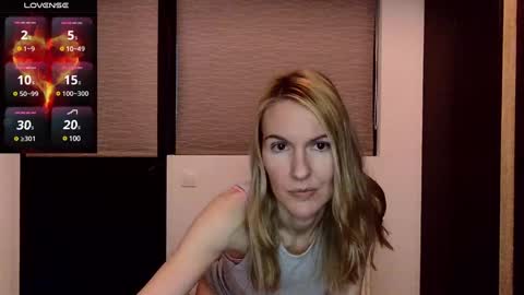Fanny online show from 02-08-25, 04:36