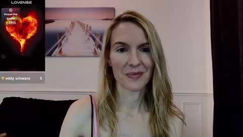 Fanny online show from 02-22-25, 01:00