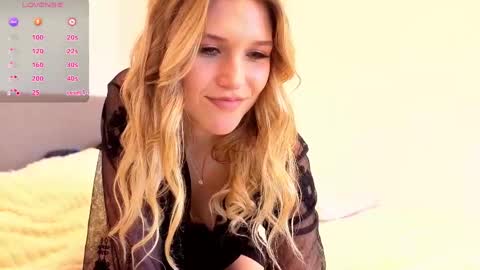 Liza online show from 02-14-25, 01:18