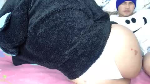 Snapshot of fantastic961397 chatting on 10-23-25, 03:11 fantastic961397 online show from 10-23-25, 03:11