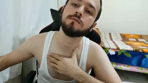 hot boy online show from 03-06-25, 09:53