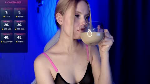 my name is Masha online show from 01-24-25, 06:14