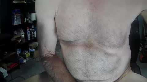 Snapshot of fantasyresort chatting on 11-06-25, 04:13 fantasyresort online show from 11-06-25, 04:13