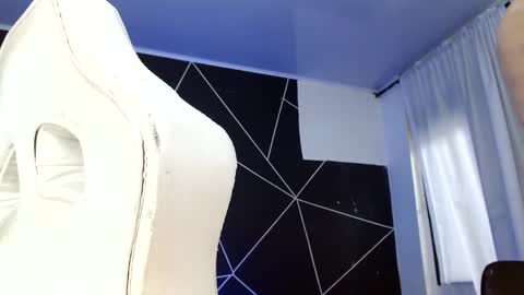 Snapshot of farichell chatting on 12-03-25, 08:29 fari online show from 12-03-25, 08:29