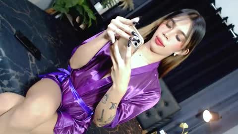 Snapshot of fascinatingtransvalerie chatting on 02-21-25, 06:04 fascinatingtransvalerie online show from 02-21-25, 06:04