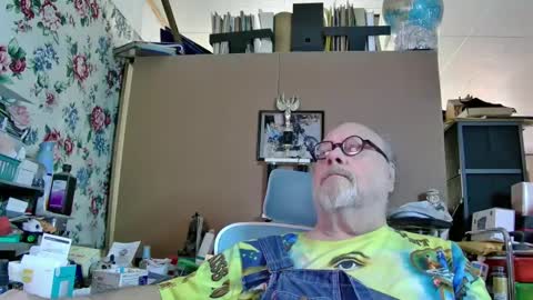 Fred. online show from 12-20-24, 09:28