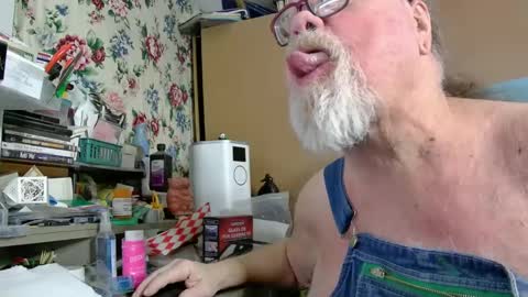 Fred. online show from 02-28-25, 06:32