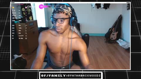 Snapshot of fathabackwoods chatting on 01-22-25, 08:59 Grape online show from 01-22-25, 08:59