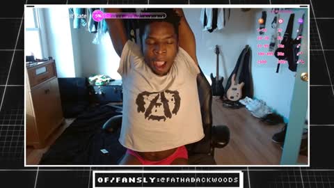 Snapshot of fathabackwoods chatting on 02-01-25, 02:45 Grape online show from 02-01-25, 02:45