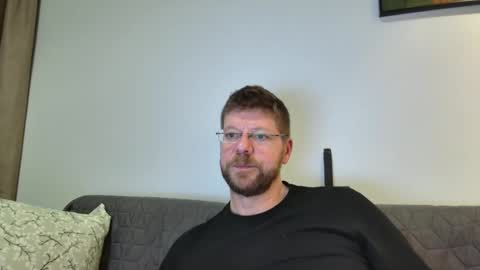 fattenmenow online show from 12-19-24, 07:40