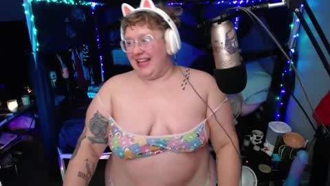 FatVeronica online show from 01-24-25, 07:08