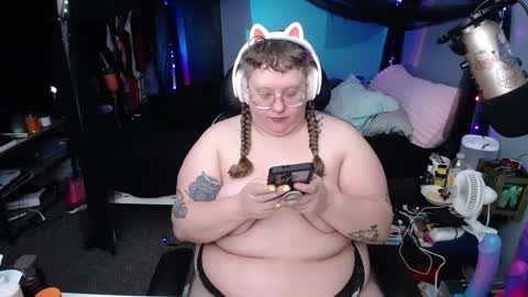 FatVeronica online show from 02-28-25, 03:15