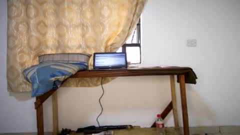 Snapshot of favgal chatting on 11-26-25, 06:03 favgal online show from 11-26-25, 06:03