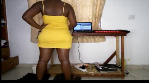 Snapshot of favgal chatting on 03-17-26, 06:39 favgal online show from 03-17-26, 06:39