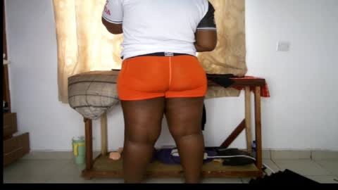 Snapshot of favgal chatting on 04-12-26, 12:21 favgal online show from 04-12-26, 12:21