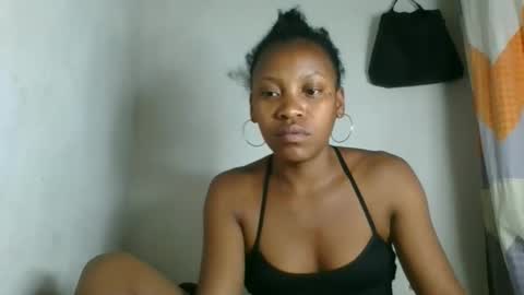 fayence09 online show from 10-21-25, 12:17