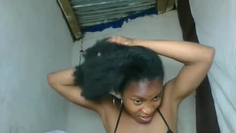 fayence09 online show from 10-31-25, 09:21