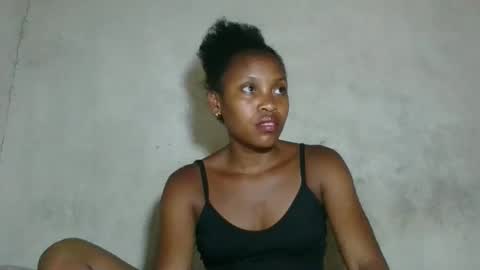 fayence09 online show from 12-04-25, 12:03