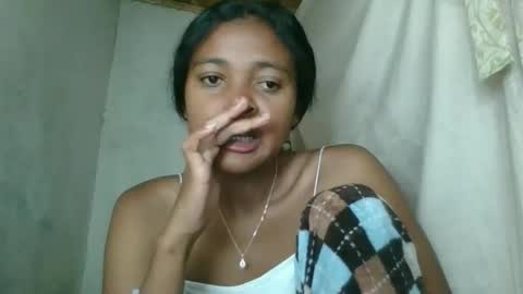 fayence09 online show from 12-17-25, 07:09