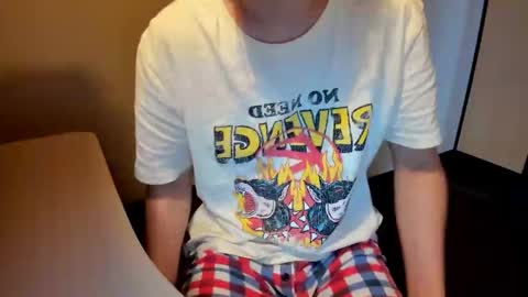 Michael online show from 10-26-25, 01:17