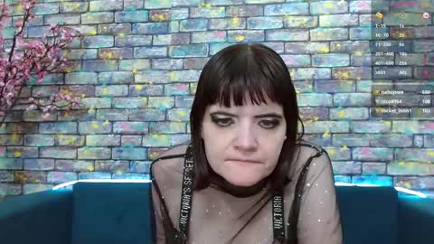 Laura online show from 01-19-25, 03:18