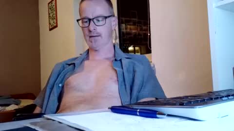 Max online show from 11-26-25, 07:04