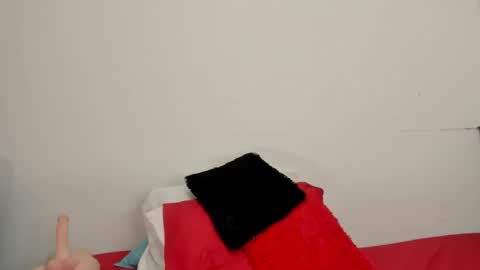 Snapshot of felina_ardiente chatting on 10-04-25, 02:26 felina_ardiente online show from 10-04-25, 02:26