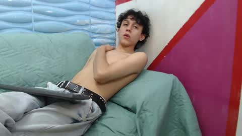 Felipe Browns online show from 12-20-24, 01:54