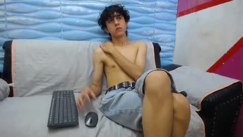 Felipe Browns online show from 01-28-25, 01:49