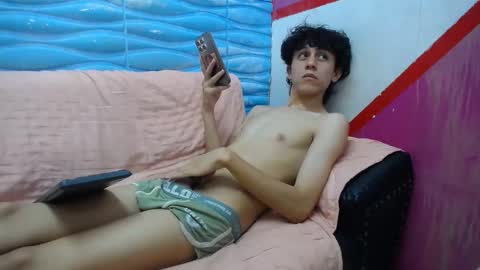 Felipe Browns online show from 02-10-25, 04:14