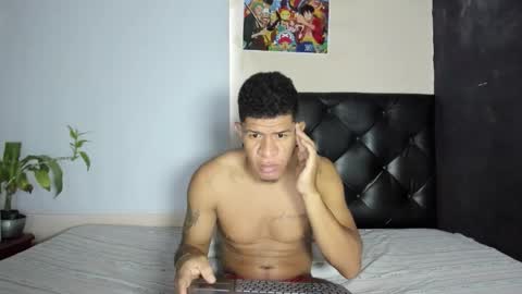  Felipe  online show from 11-08-25, 05:56