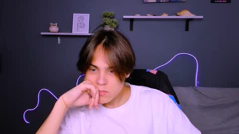 Snapshot of felix_dream_ chatting on 09-21-25, 08:27 felix_dream_ online show from 09-21-25, 08:27