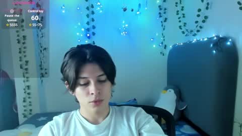 Snapshot of felix_leex chatting on 12-14-24, 03:29 Felix leex online show from 12-14-24, 03:29