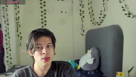 Snapshot of felix_leex chatting on 01-05-25, 07:17 Felix leex online show from 01-05-25, 07:17