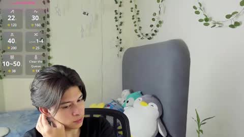 Snapshot of felix_leex chatting on 02-06-25, 10:43 Felix leex online show from 02-06-25, 10:43