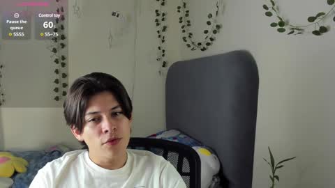 Snapshot of felix_leex chatting on 02-07-25, 10:30 Felix leex online show from 02-07-25, 10:30