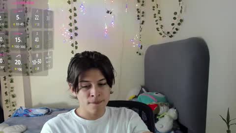 Snapshot of felix_leex chatting on 02-12-25, 07:45 Felix leex online show from 02-12-25, 07:45