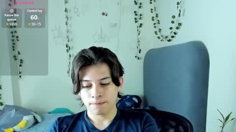 Snapshot of felix_leex chatting on 03-01-25, 08:42 Felix leex online show from 03-01-25, 08:42