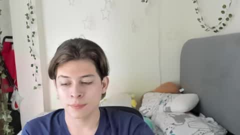 Snapshot of felix_leex chatting on 09-22-25, 07:05 Felix leex online show from 09-22-25, 07:05