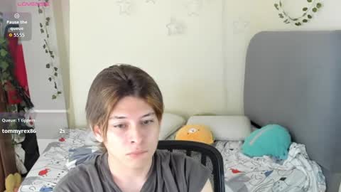 Snapshot of felix_leex chatting on 11-23-25, 07:24 Felix leex online show from 11-23-25, 07:24