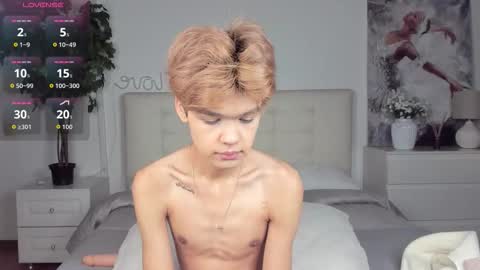 Felix online show from 10-08-25, 05:32