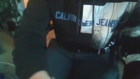 Snapshot of fem_alice_louis_dom chatting on 10-21-25, 04:30 fem_alice_louis_dom online show from 10-21-25, 04:30