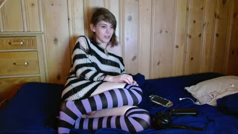 femboyflowers online show from 02-07-25, 02:47